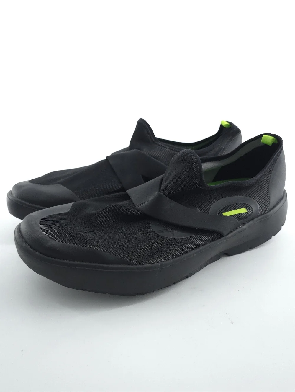 OOFOS Mens Black OOmg Low Mesh Walking Slip-On Shoes Size US 12 EU 45
